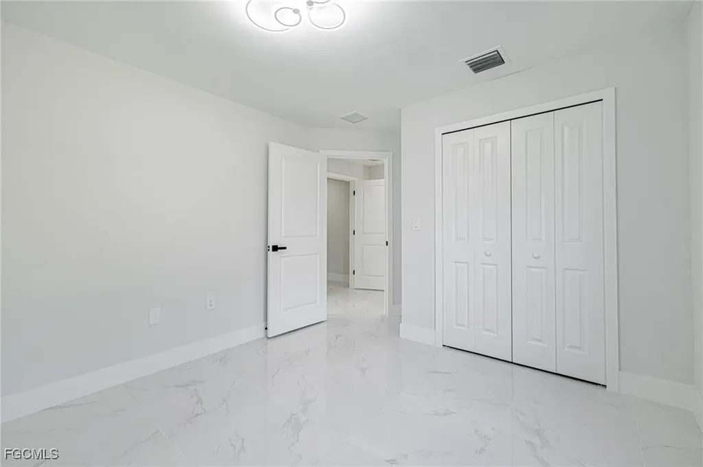 1064 Bells Street E Lehigh Acres FL 33974