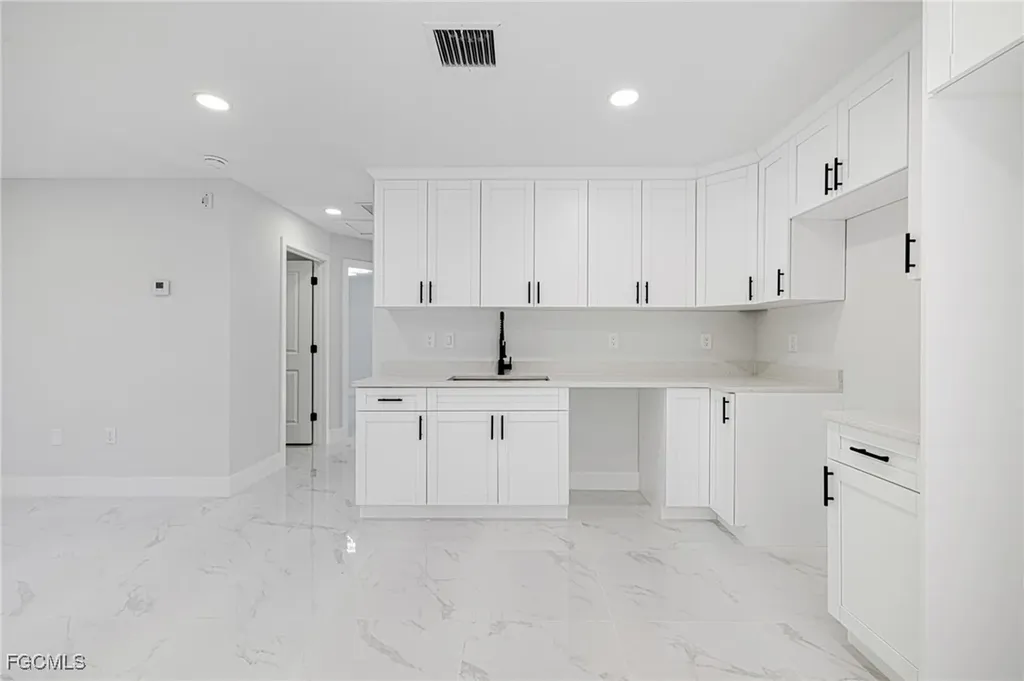 1064 Bells Street E Lehigh Acres FL 33974