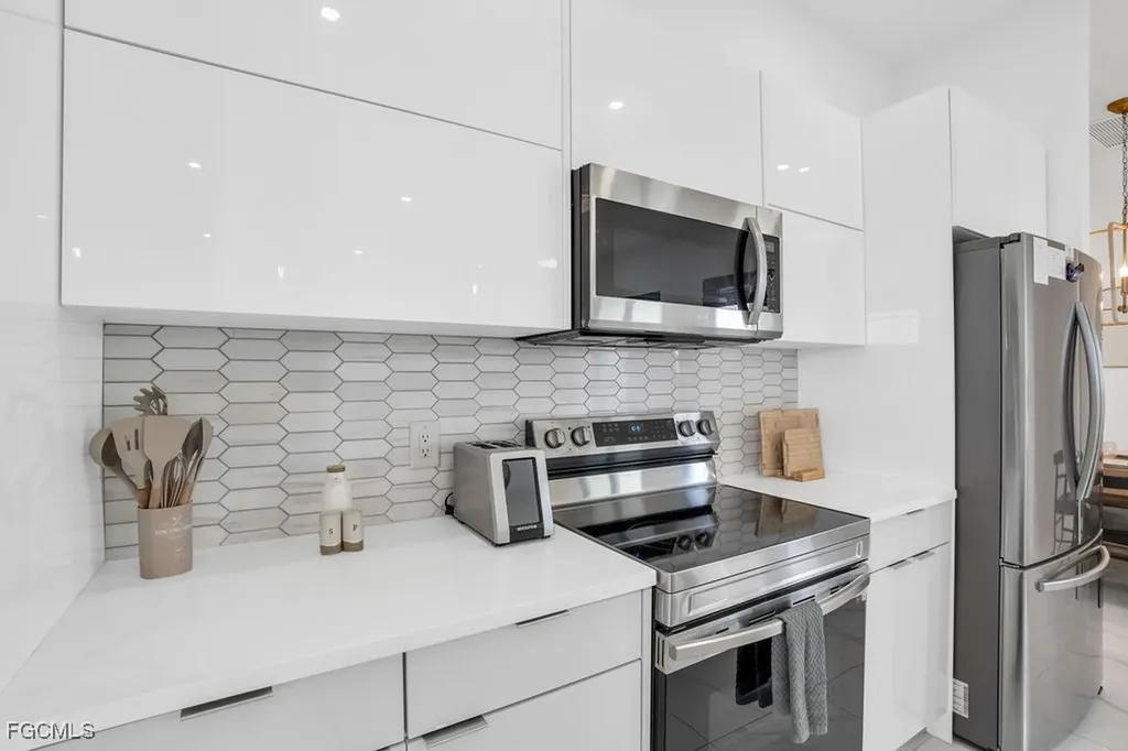 3034 NW Juanita Place Cape Coral FL 33993