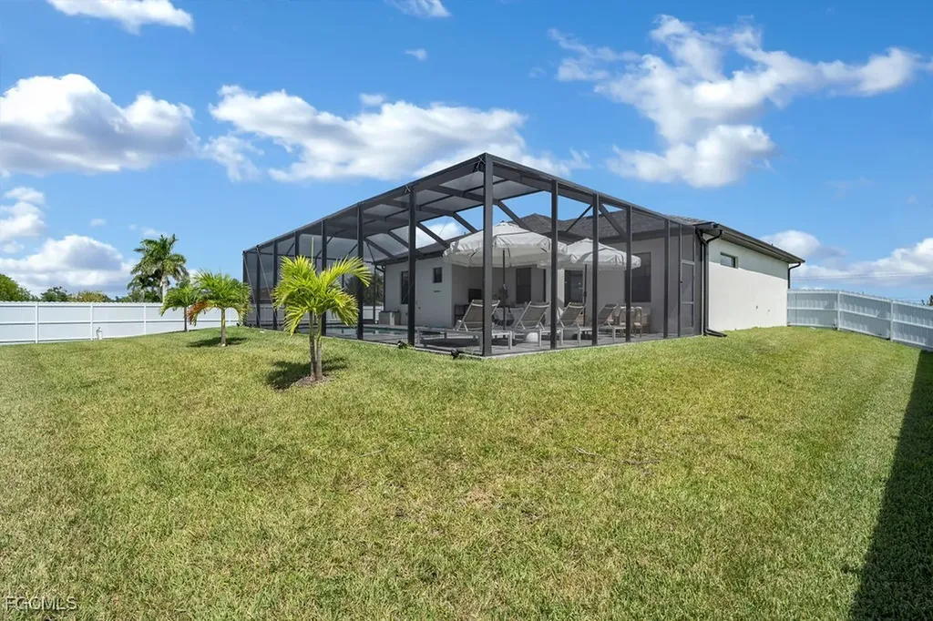 3034 NW Juanita Place Cape Coral FL 33993