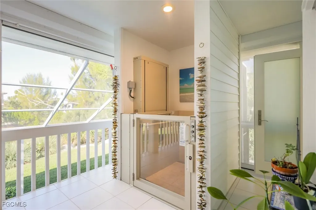693 Emeril Court Sanibel FL 33957