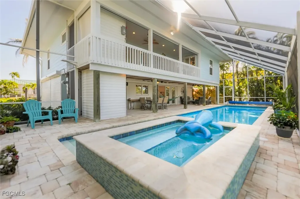 693 Emeril Court Sanibel FL 33957