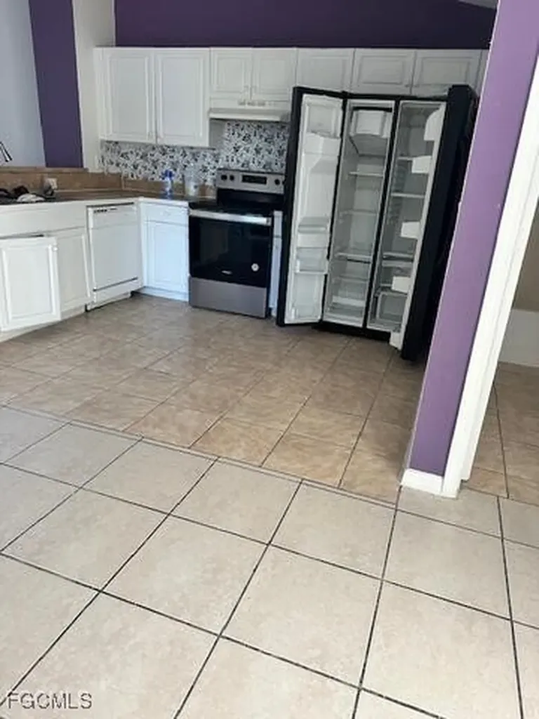 5300-5302 27th Street SW Lehigh Acres FL 33973