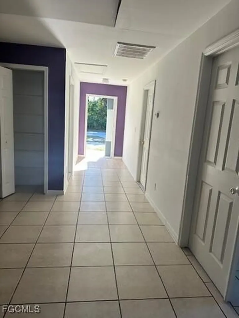 5300-5302 27th Street SW Lehigh Acres FL 33973