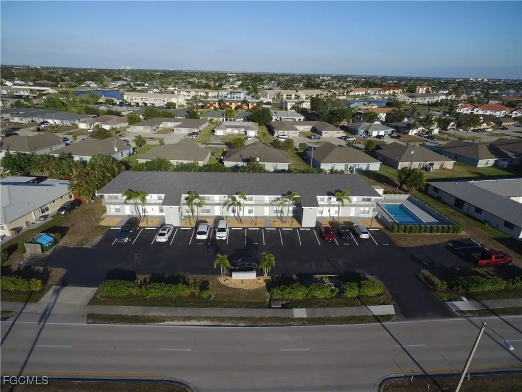 3705 Country Club Boulevard Cape Coral FL 33904