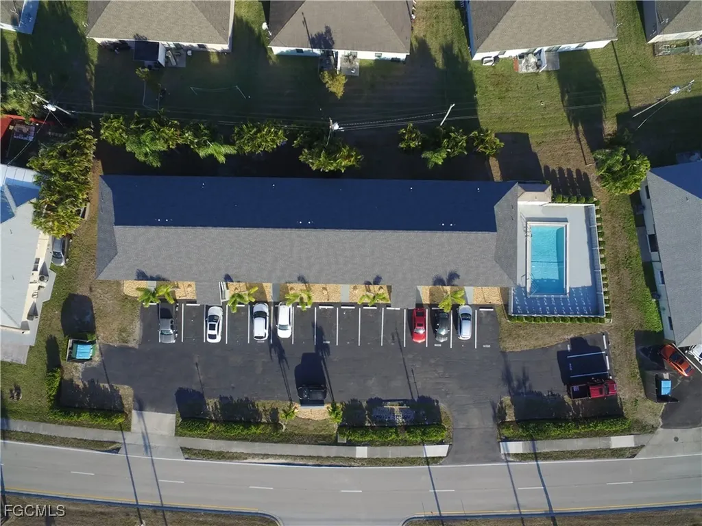 3705 Country Club Boulevard Cape Coral FL 33904