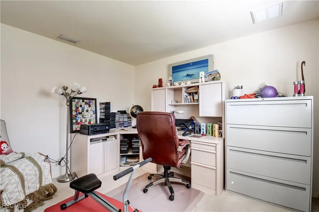 2201 SE 17th Place Cape Coral FL 33990