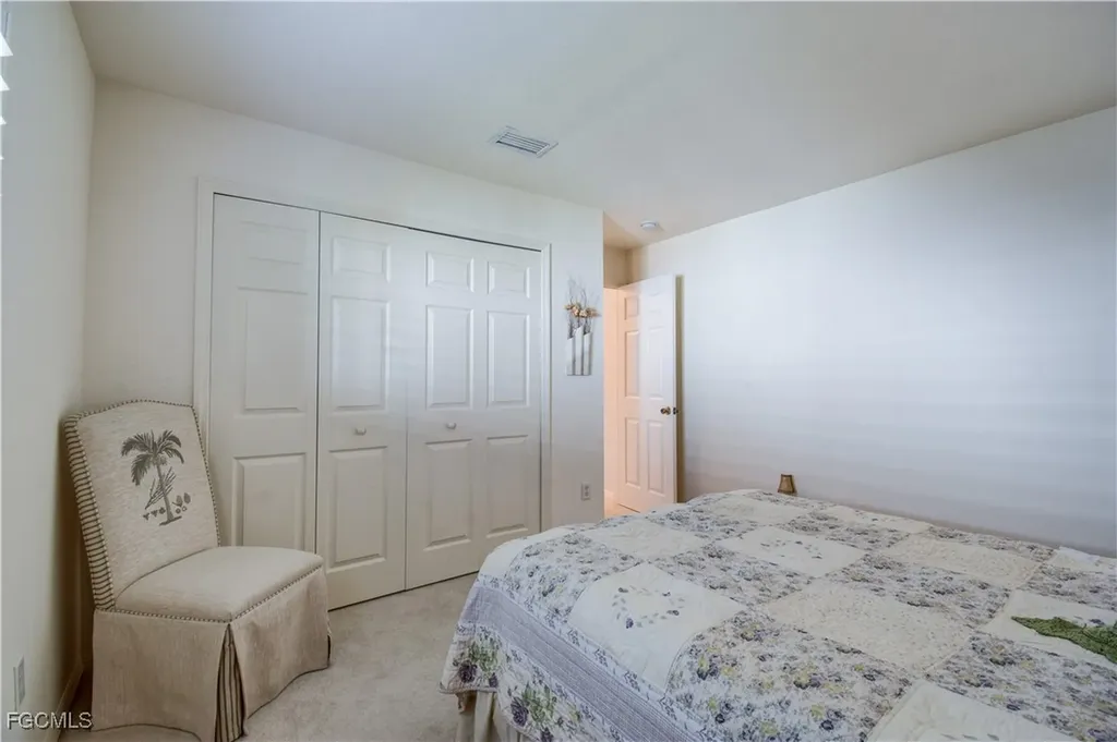 2201 SE 17th Place Cape Coral FL 33990