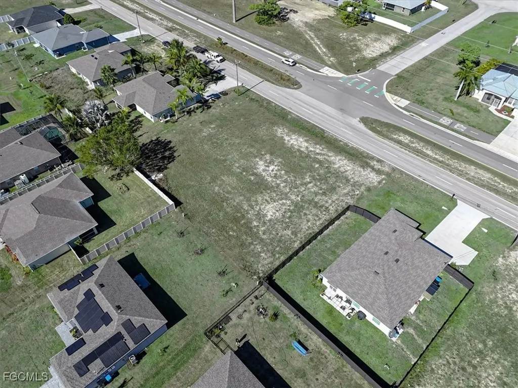 2002 Kismet Parkway W Cape Coral FL 33993