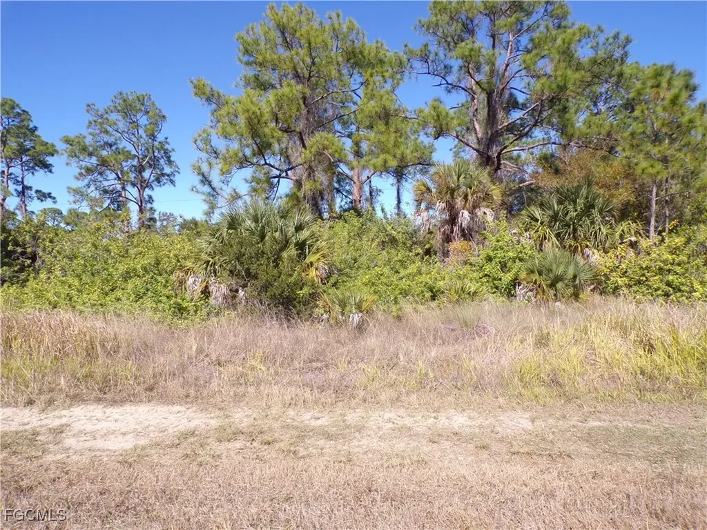763 Longbow Lane Lehigh Acres FL 33972