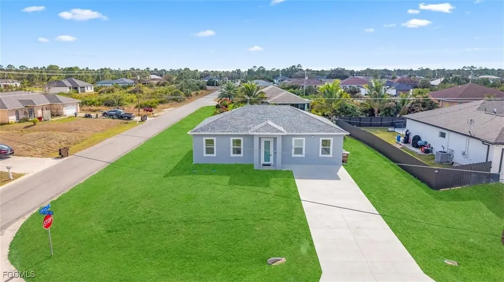 2501 26th Street W Lehigh Acres FL 33971
