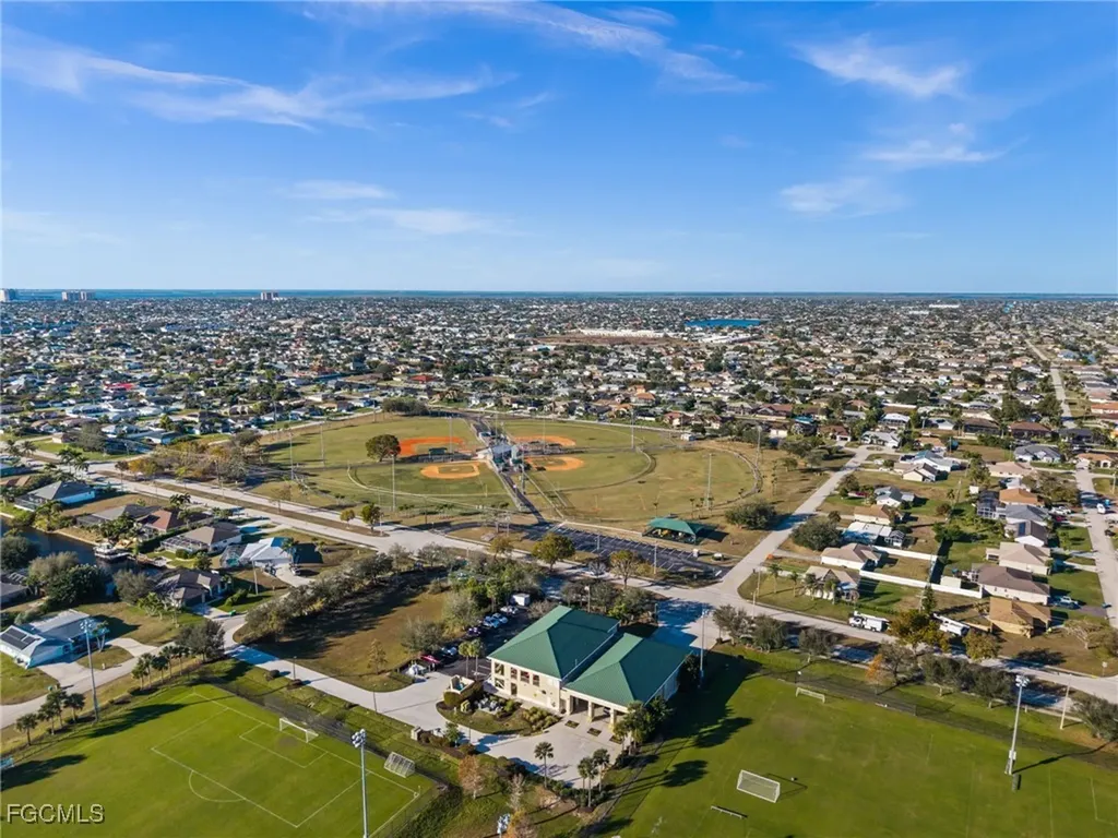 241 SW 40th Street Cape Coral FL 33914