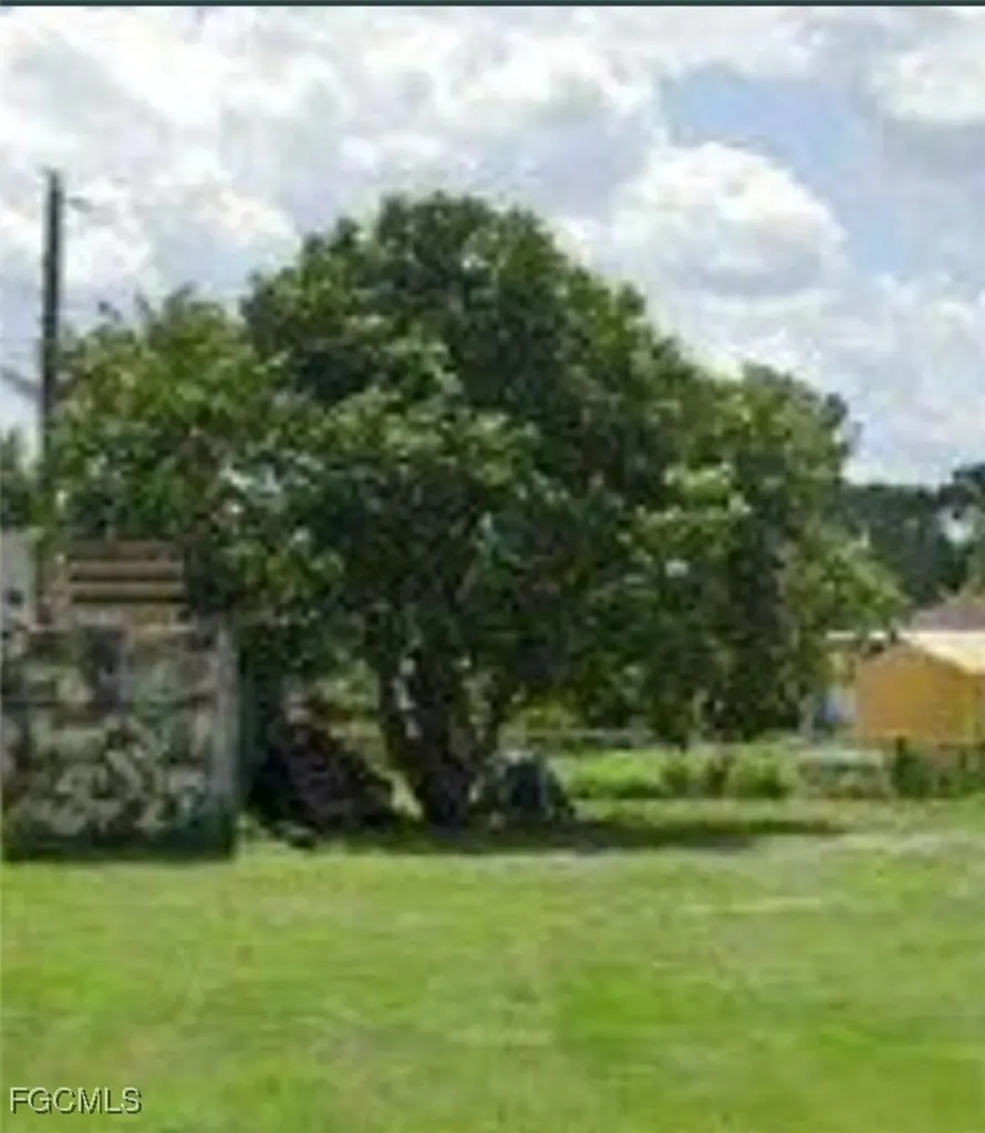 809 Monroe Court Immokalee FL 34142