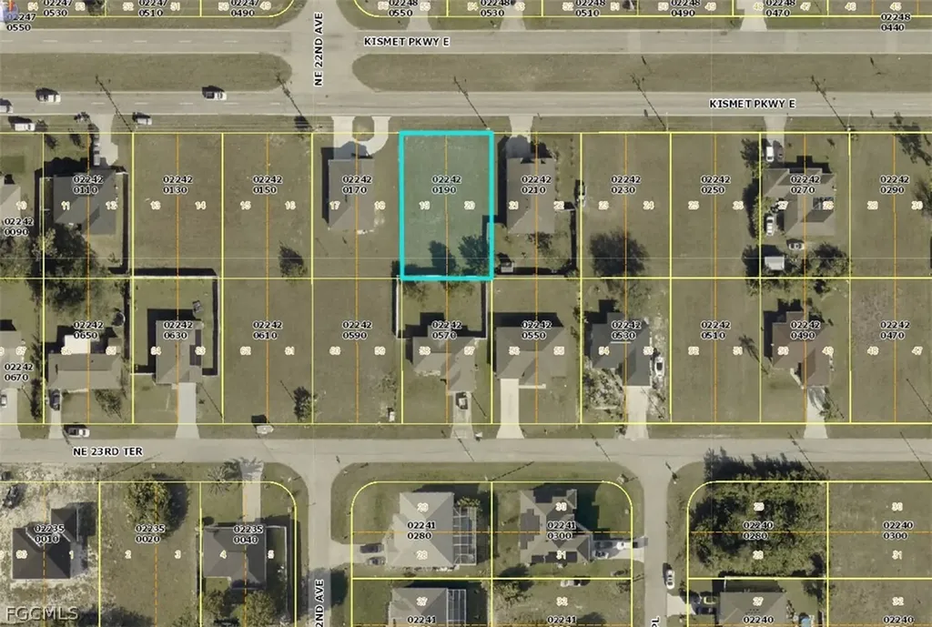 2206 Kismet Parkway E Cape Coral FL 33909
