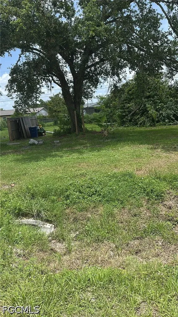 293 Byron Avenue North Fort Myers FL 33917