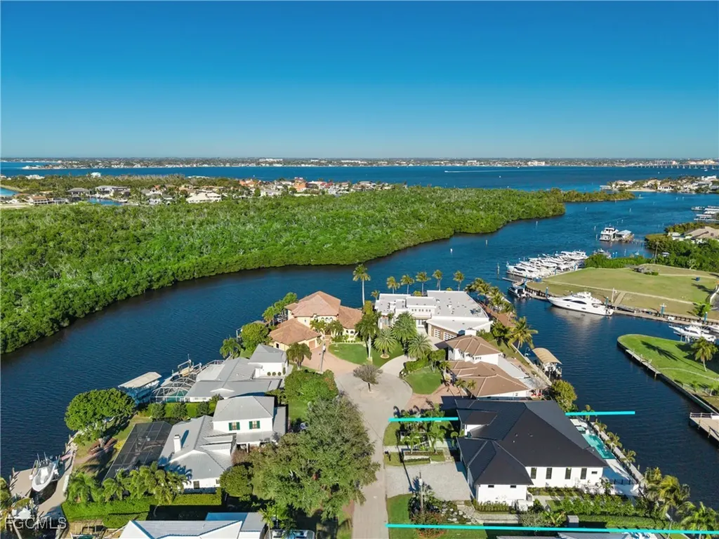 111 Montrose Drive Fort Myers FL 33919