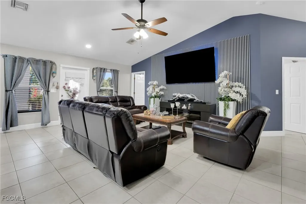 1113 Mckinley Avenue Lehigh Acres FL 33972