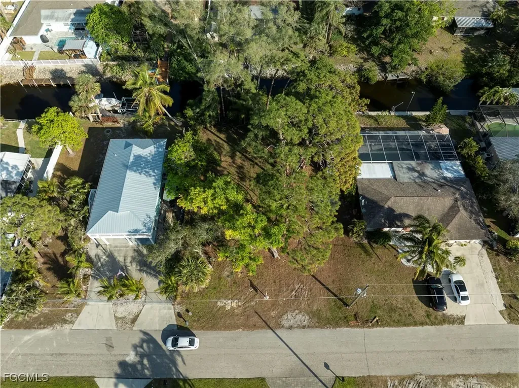 27290 J C Lane Bonita Springs FL 34135