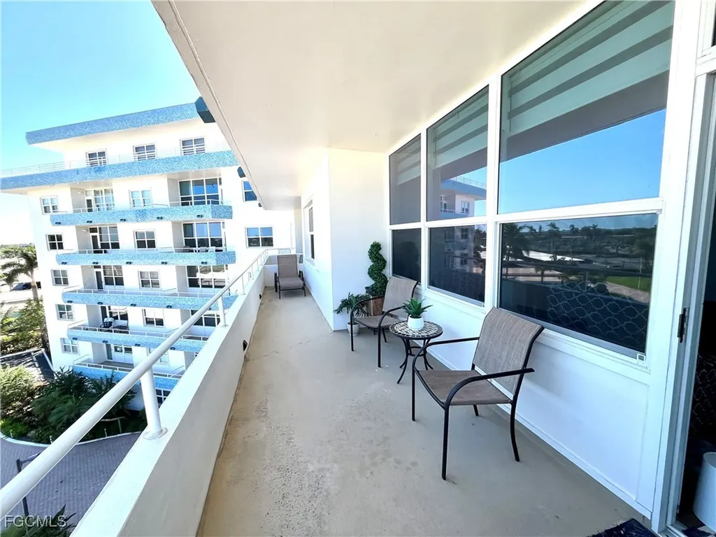 220 Seaview Court Marco Island FL 34145