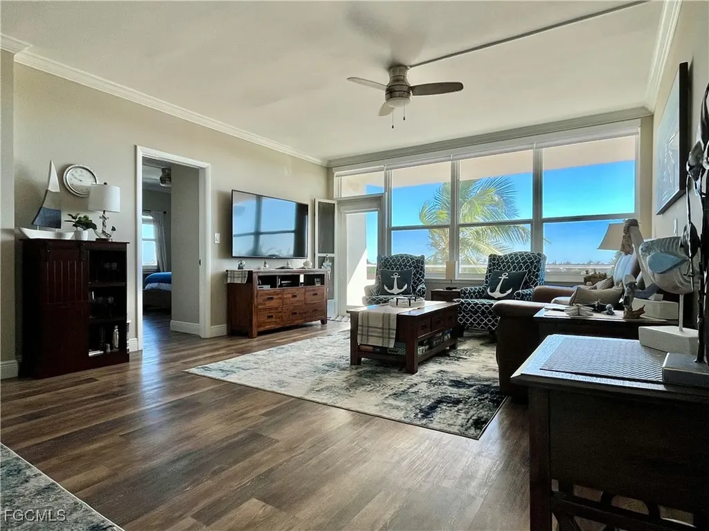 220 Seaview Court Marco Island FL 34145