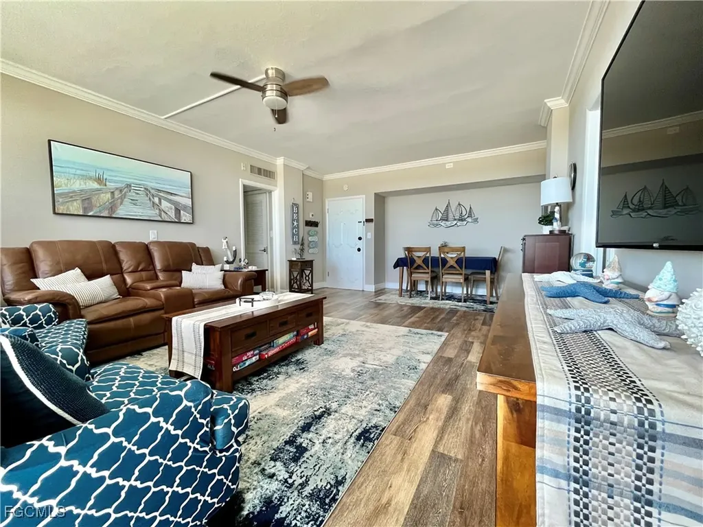 220 Seaview Court Marco Island FL 34145
