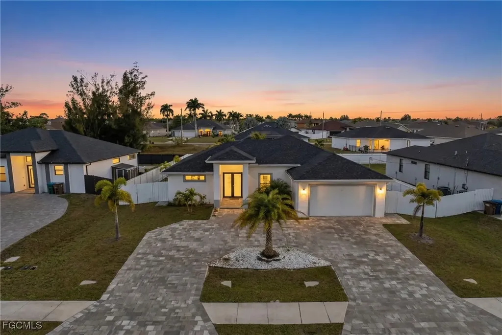 348 El Dorado Boulevard S Cape Coral FL 33991