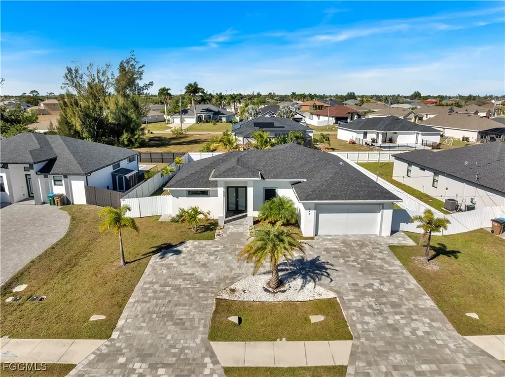 348 El Dorado Boulevard S Cape Coral FL 33991