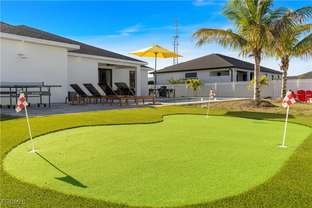 348 El Dorado Boulevard S Cape Coral FL 33991
