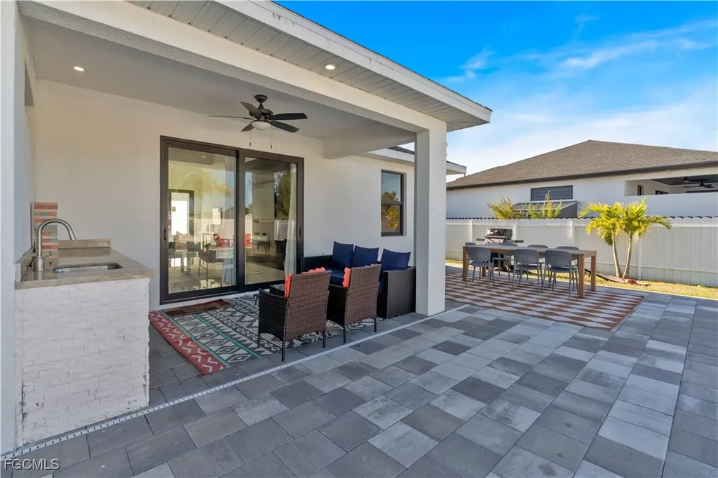 348 El Dorado Boulevard S Cape Coral FL 33991
