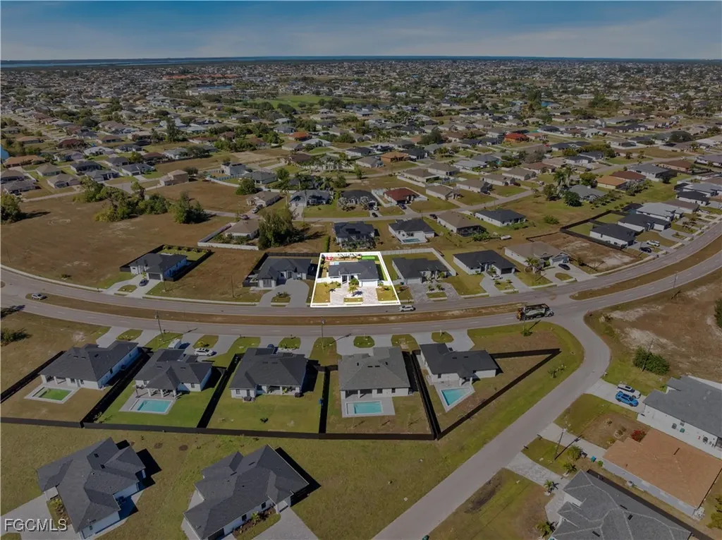 348 El Dorado Boulevard S Cape Coral FL 33991