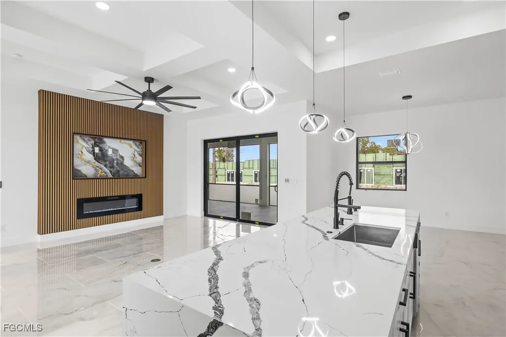 2902 42nd Street W Lehigh Acres FL 33971