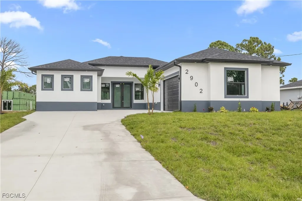 2902 42nd Street W Lehigh Acres FL 33971