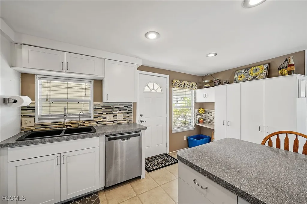 274 Boros Drive North Fort Myers FL 33903