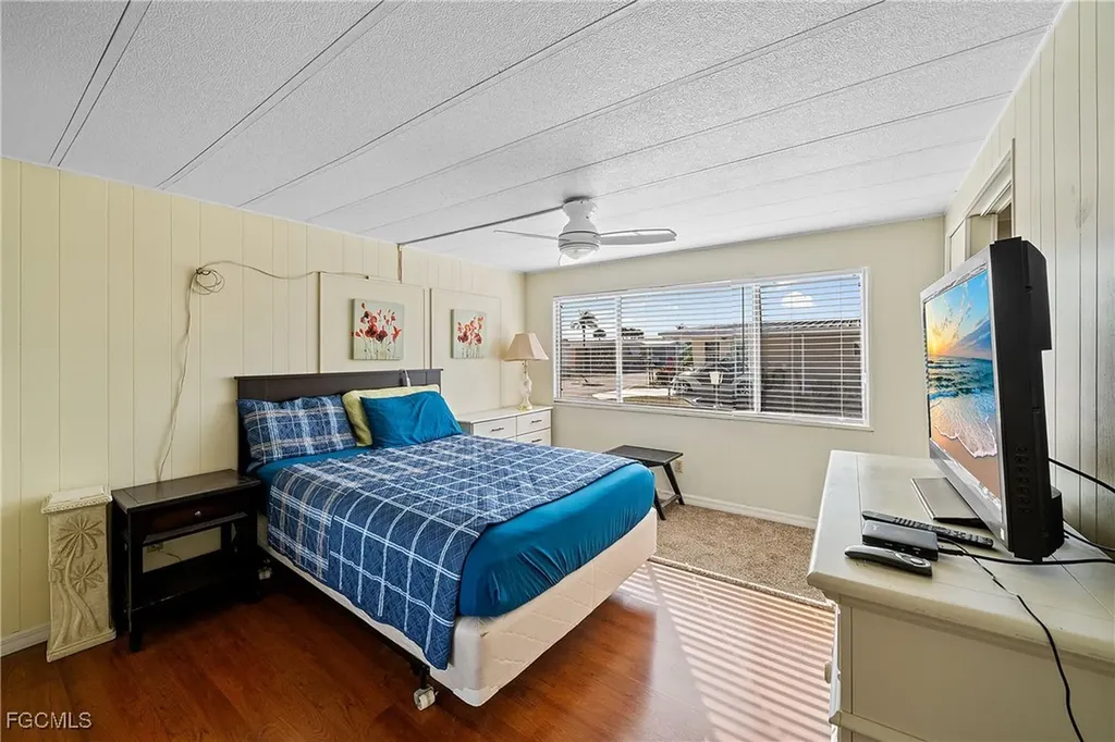 274 Boros Drive North Fort Myers FL 33903