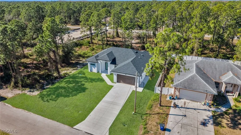 804 Oakridge Avenue S Lehigh Acres FL 33974