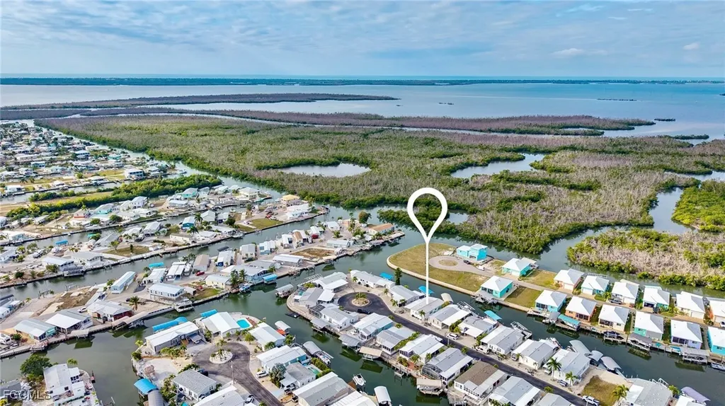 2991 Sloop Lane St. James City FL 33956