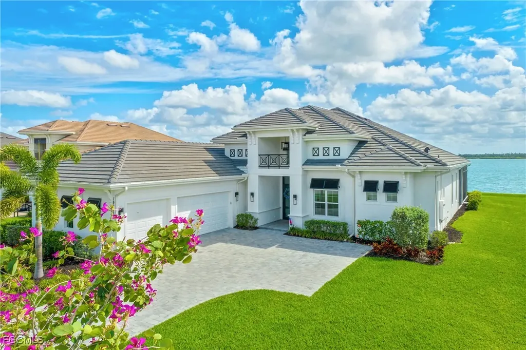 19053 Wildblue Boulevard Fort Myers FL 33913
