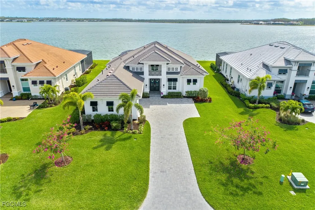 19053 Wildblue Boulevard Fort Myers FL 33913