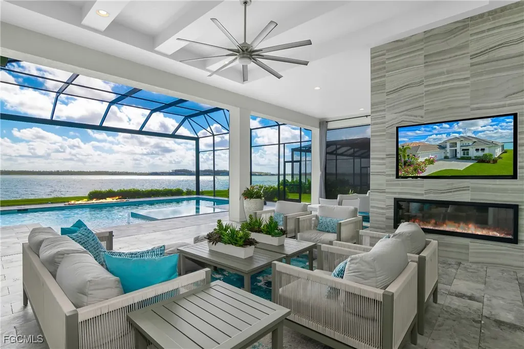 19053 Wildblue Boulevard Fort Myers FL 33913