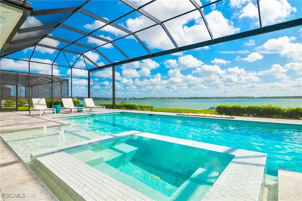 19053 Wildblue Boulevard Fort Myers FL 33913