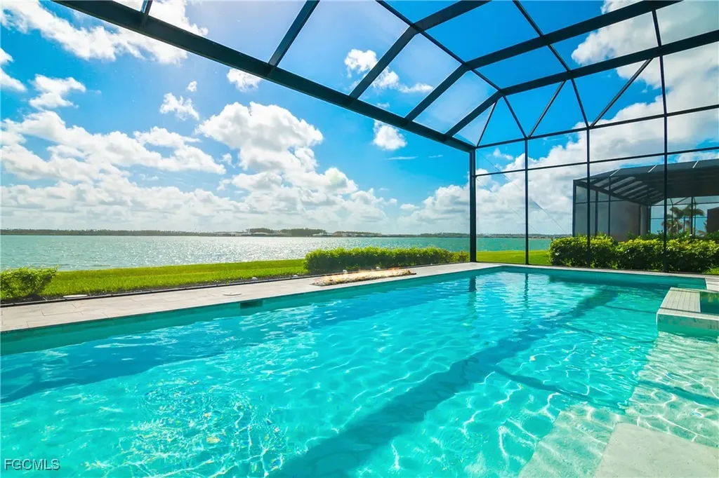 19053 Wildblue Boulevard Fort Myers FL 33913