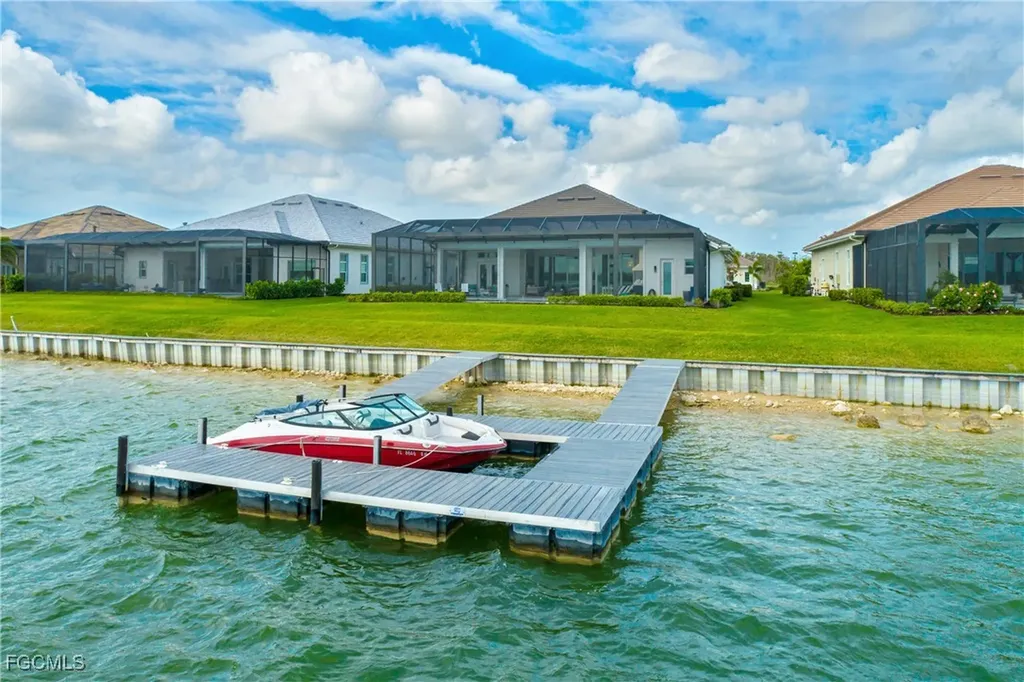 19053 Wildblue Boulevard Fort Myers FL 33913