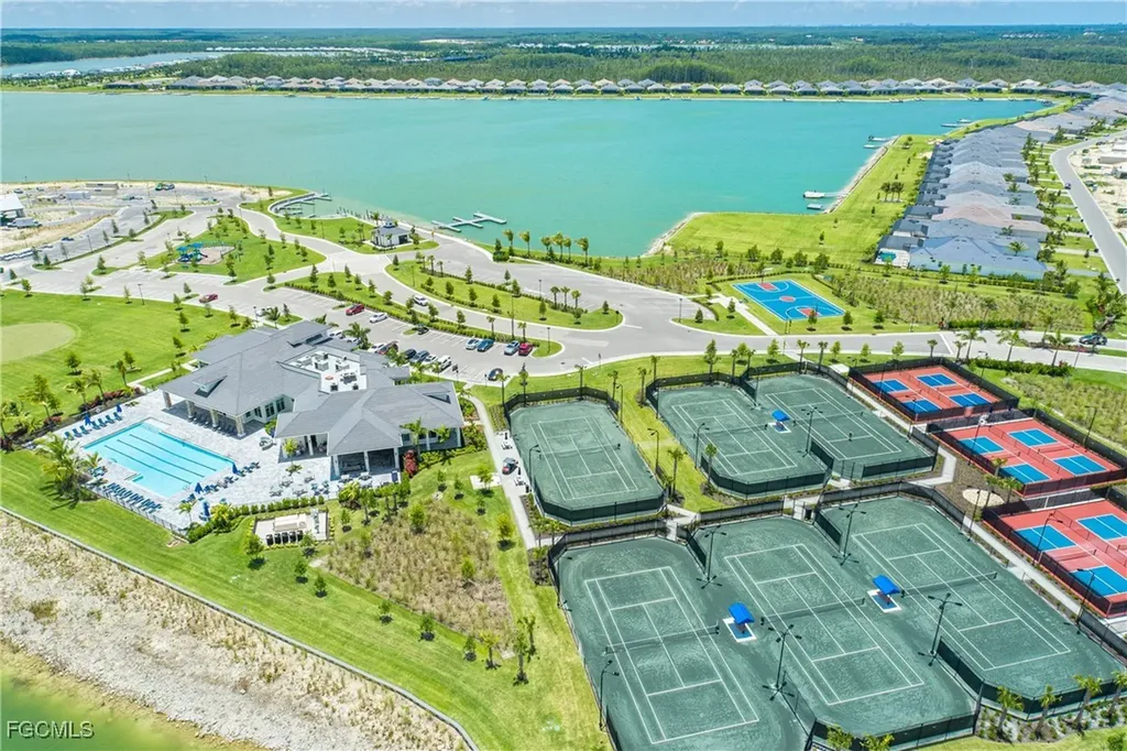 19053 Wildblue Boulevard Fort Myers FL 33913