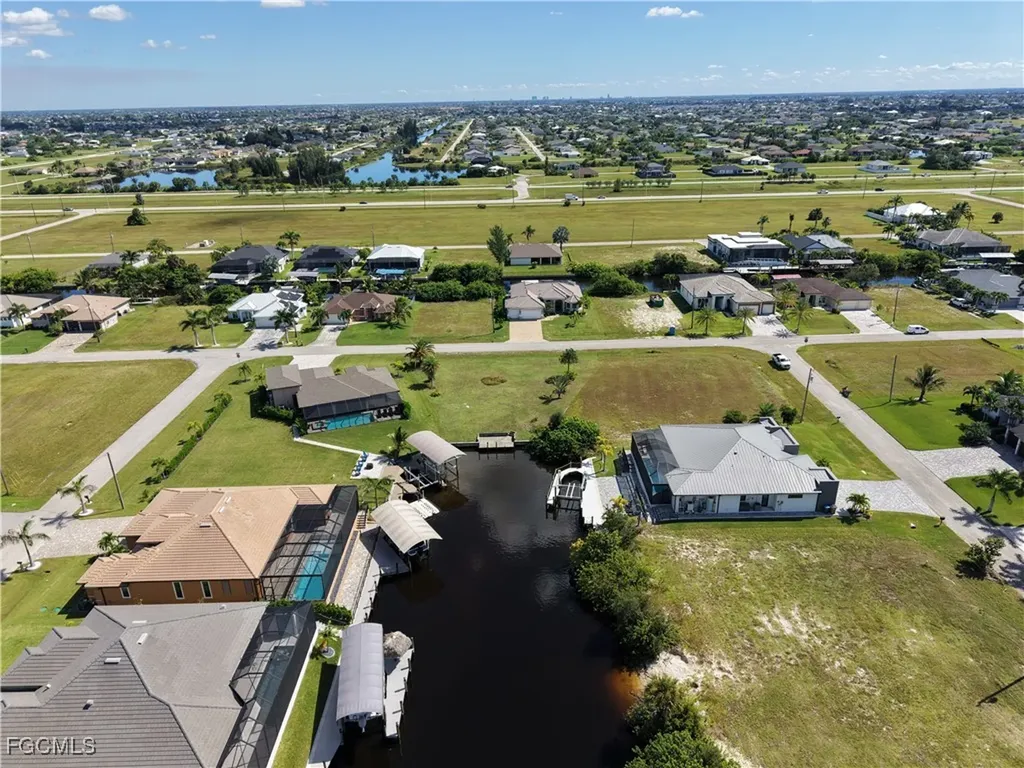 516 NW 33rd Avenue Cape Coral FL 33993