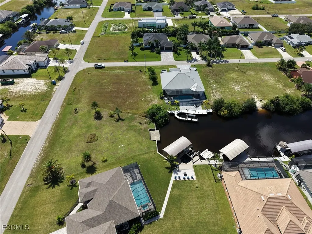 516 NW 33rd Avenue Cape Coral FL 33993