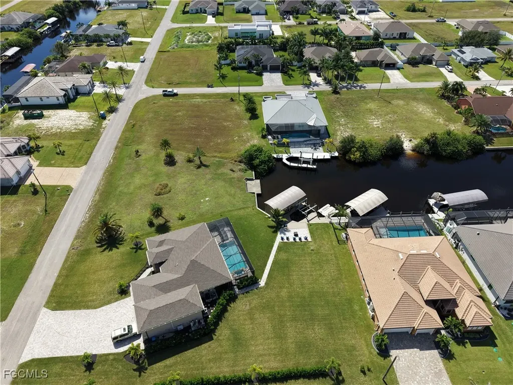 516 NW 33rd Avenue Cape Coral FL 33993