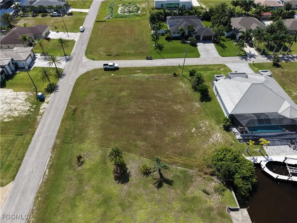 516 NW 33rd Avenue Cape Coral FL 33993