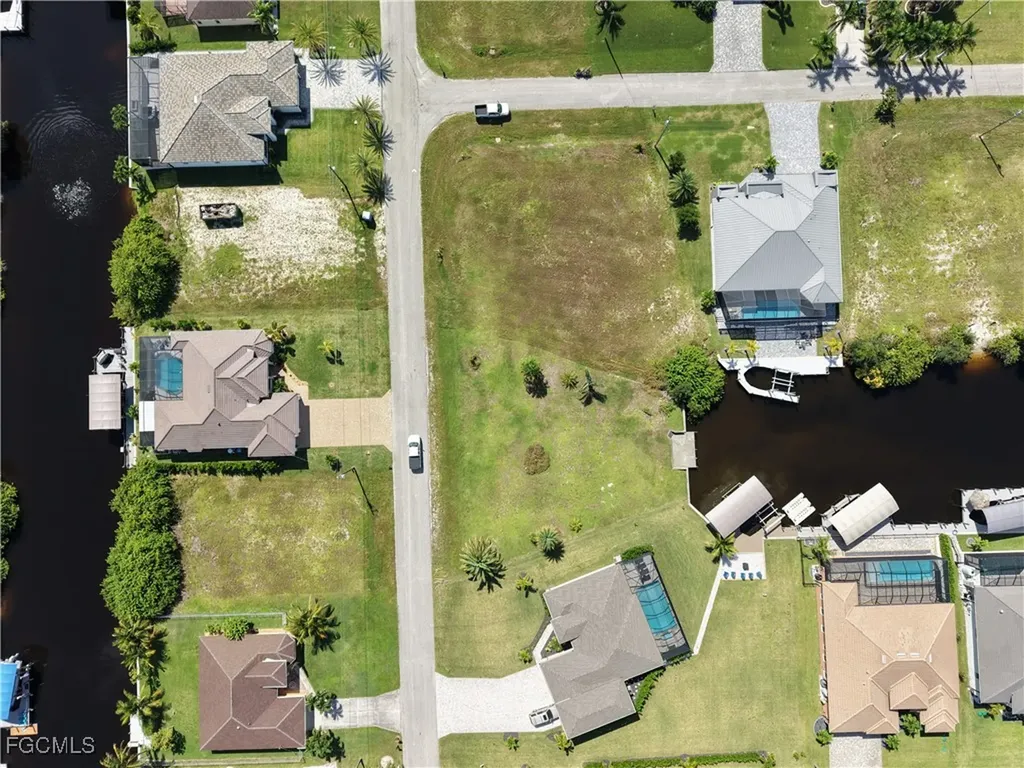 516 NW 33rd Avenue Cape Coral FL 33993