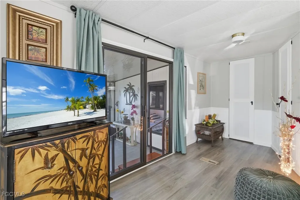 16301 Waxwing Lane Fort Myers FL 33908