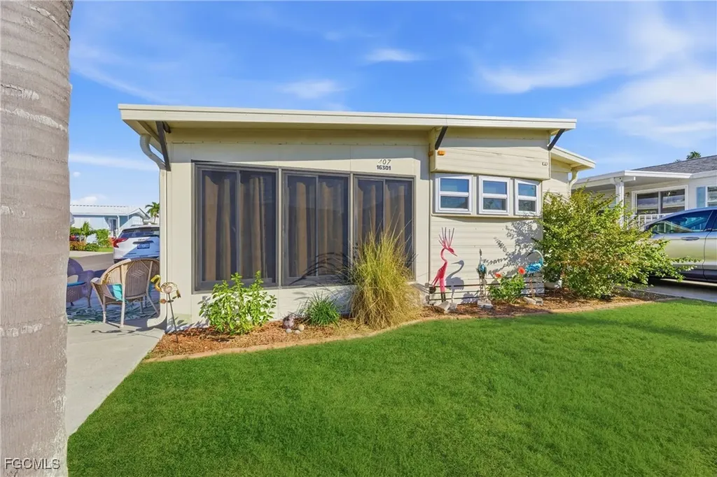 16301 Waxwing Lane Fort Myers FL 33908